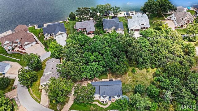9618 E Vista Drive, Hillsboro, MO 63050