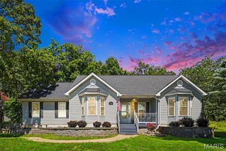 9618 E Vista Drive, Hillsboro, MO 63050
