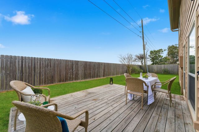 1110 Briarmead Drive, Richmond, TX 77406