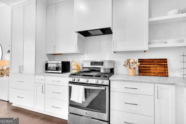 10625 Serenbe Lane 206, Chattahoochee Hills, GA 30268