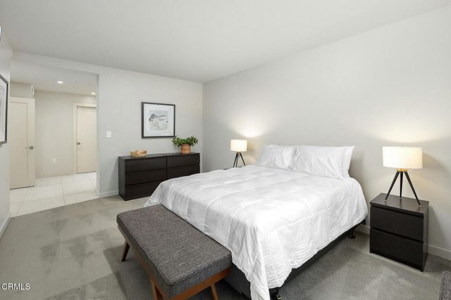 343 Pioneer Drive 101, Glendale, CA 91203