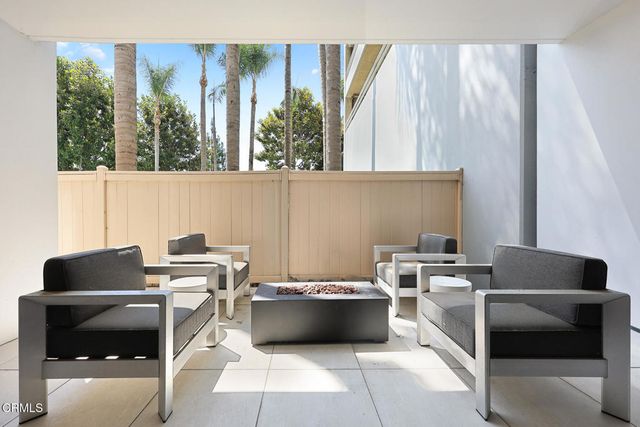 343 Pioneer Drive 101, Glendale, CA 91203