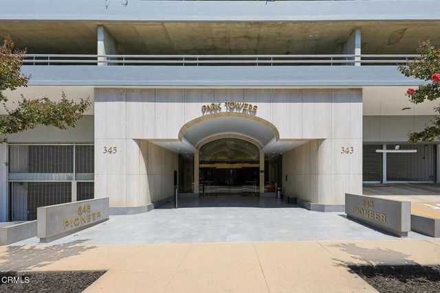 343 Pioneer Drive 101, Glendale, CA 91203