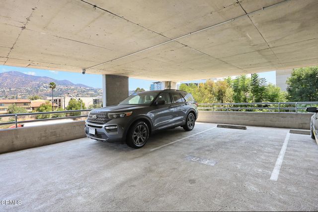 343 Pioneer Drive 101, Glendale, CA 91203