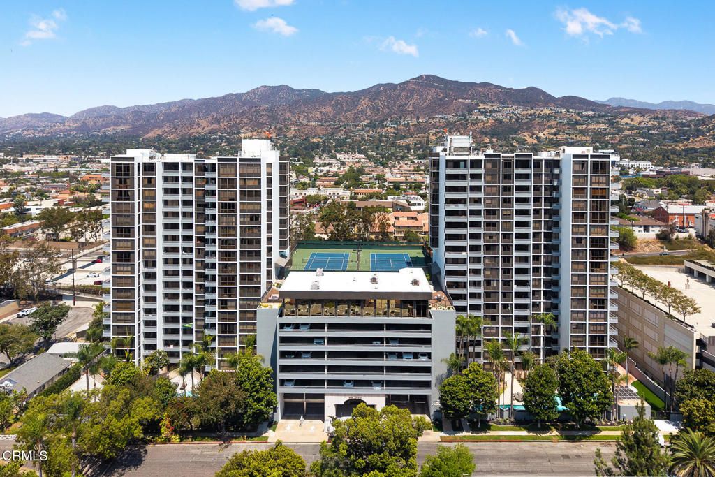 343 Pioneer Drive 101, Glendale, CA 91203
