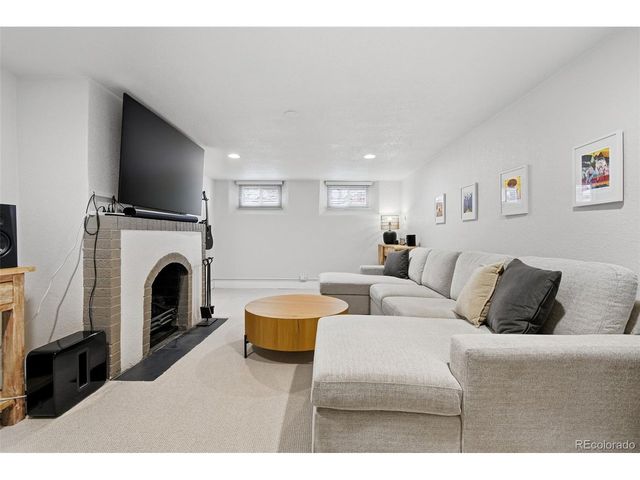 1220 Glencoe St, Denver, CO 80220