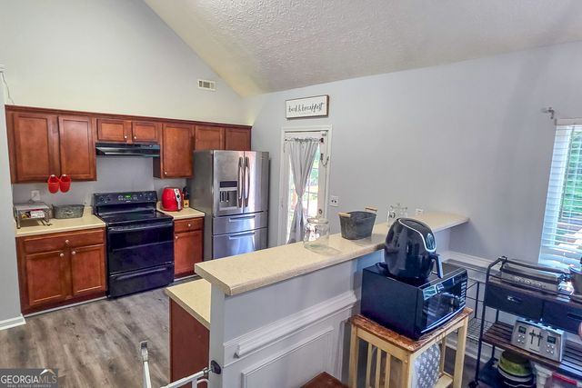 1016 Hamilton Drive, Locust Grove, GA 30248