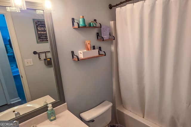 1016 Hamilton Drive, Locust Grove, GA 30248