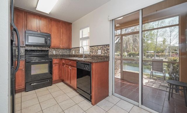 176 COQUINA BAY DR DRIVE, St Petersburg, FL 33705
