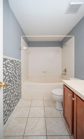 176 COQUINA BAY DR DRIVE, St Petersburg, FL 33705