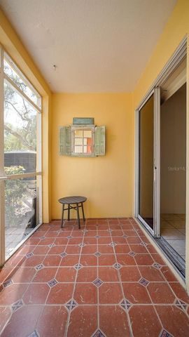 176 COQUINA BAY DR DRIVE, St Petersburg, FL 33705