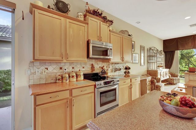 8929 First Tee Road, Port St Lucie, FL 34986