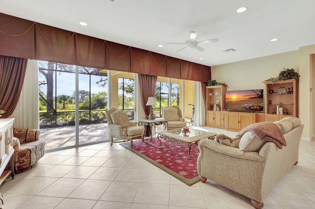 8929 First Tee Road, Port St Lucie, FL 34986