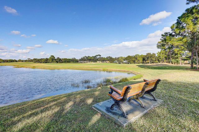 8929 First Tee Road, Port St Lucie, FL 34986