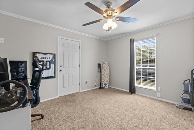 919 W 22nd St, Odessa, TX 79763