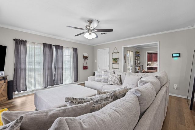 919 W 22nd St, Odessa, TX 79763