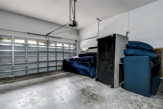 1426 HILLVIEW LANE, Tarpon Springs, FL 34689