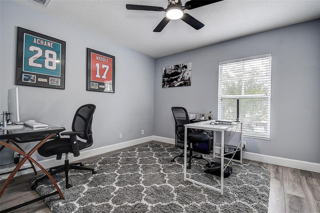 1426 HILLVIEW LANE, Tarpon Springs, FL 34689