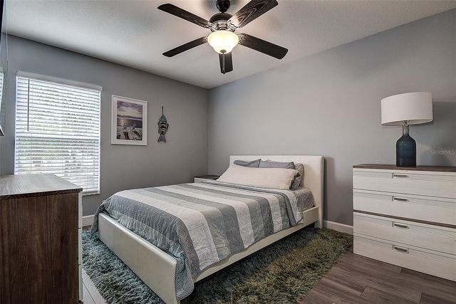 1426 HILLVIEW LANE, Tarpon Springs, FL 34689