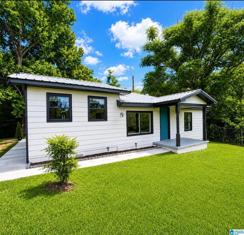 1734 FIVE ACRE ROAD, Birmingham, AL 35061