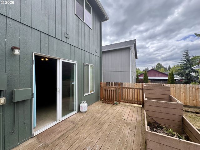 310 W 13TH St, Lafayette, OR 97127