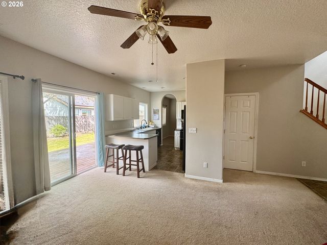 310 W 13TH St, Lafayette, OR 97127