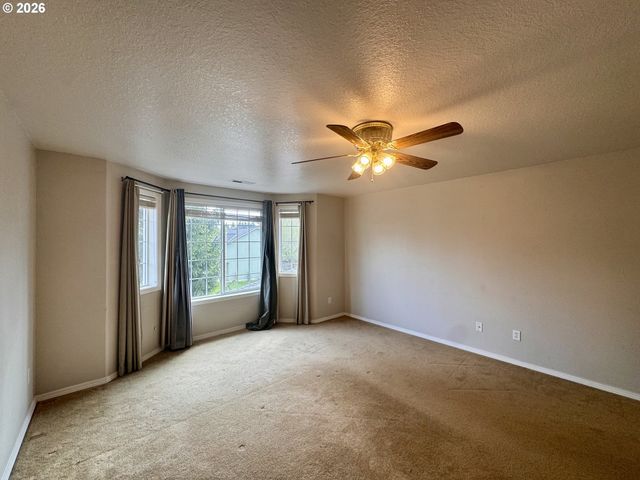310 W 13TH St, Lafayette, OR 97127