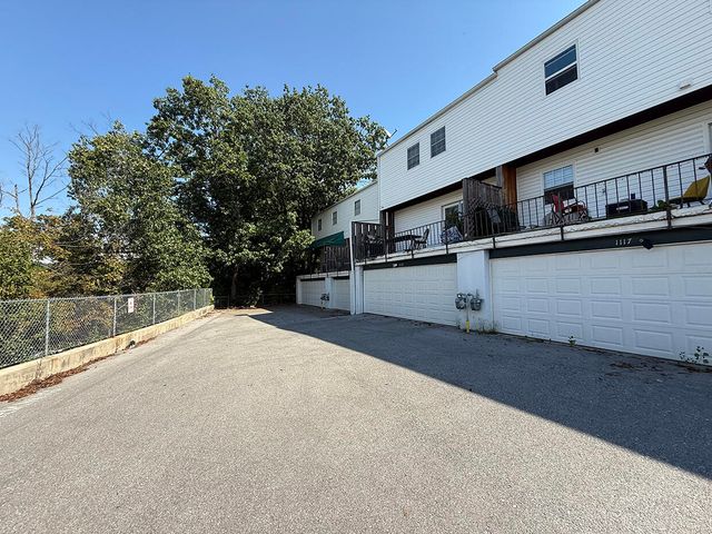 1115 S OLD HWY 63, Columbia, MO 65201