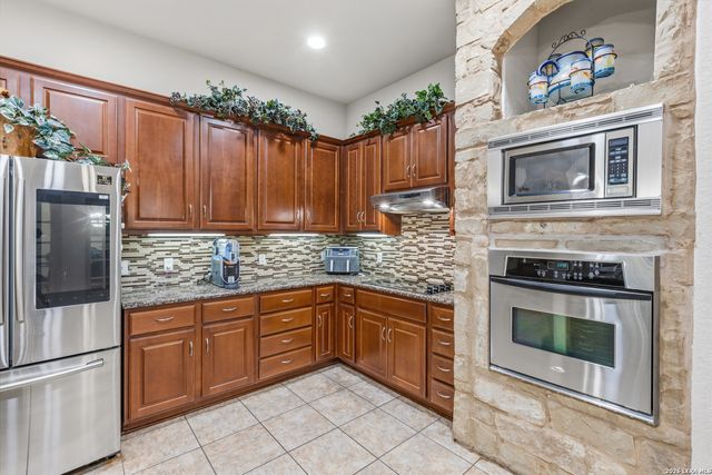 21815 ROAN BLF, San Antonio, TX 78259