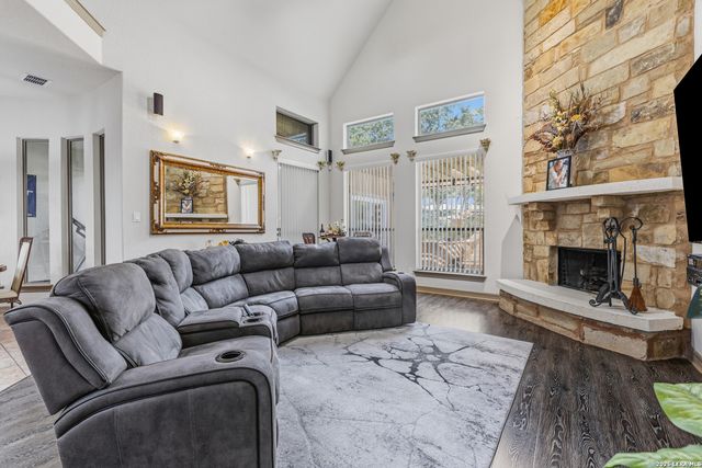 21815 ROAN BLF, San Antonio, TX 78259
