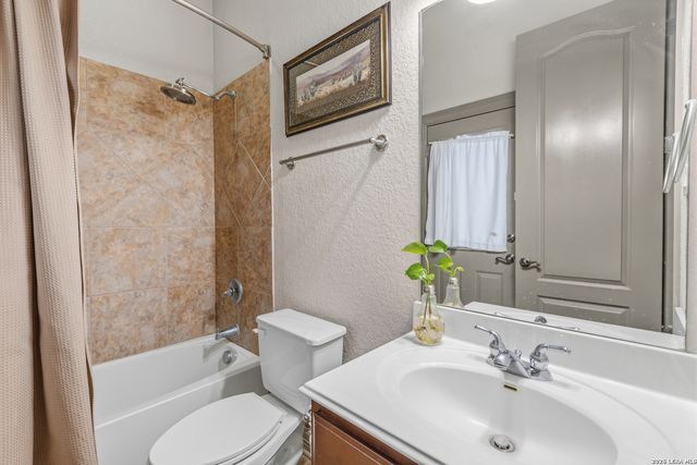 21815 ROAN BLF, San Antonio, TX 78259