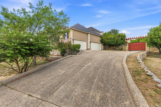 21815 ROAN BLF, San Antonio, TX 78259