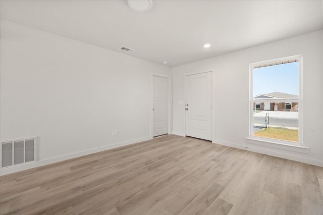 5513 Smith Street, Lubbock, TX 79416