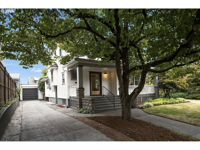 2012 Ne 26TH Ave, Portland, OR 97212