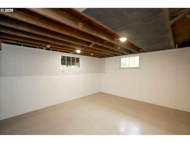 2012 Ne 26TH Ave, Portland, OR 97212