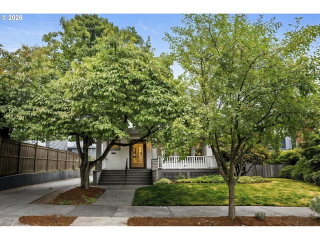 2012 Ne 26TH Ave, Portland, OR 97212