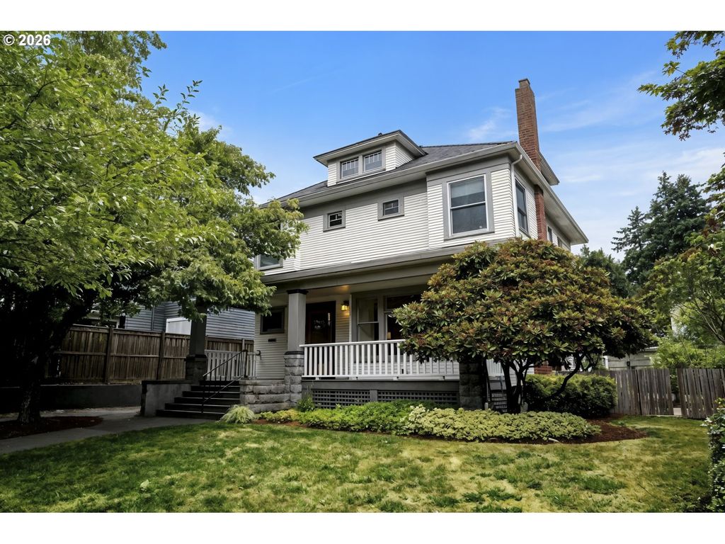 2012 Ne 26TH Ave, Portland, OR 97212