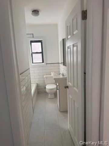 240 Halstead Avenue B5, Harrison, NY 10528