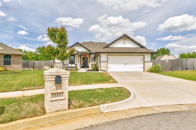 10801 NW 8th Street, Yukon, OK 73099