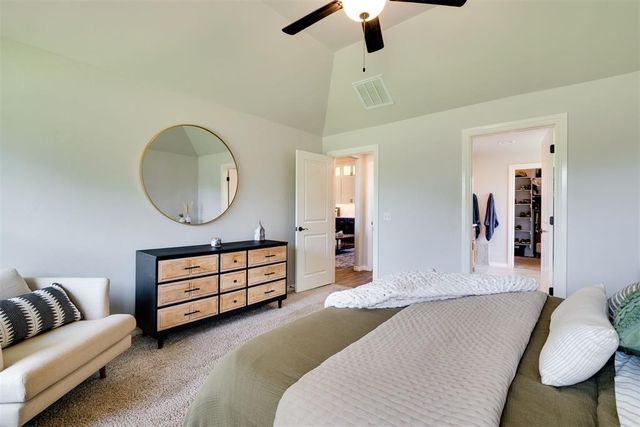 10801 NW 8th Street, Yukon, OK 73099
