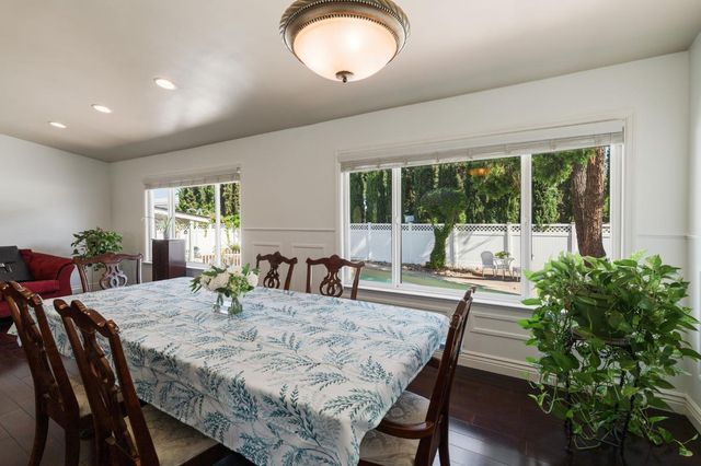 924 Alpine Ave, Manteca, CA 95336