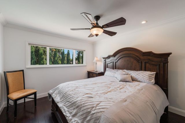 924 Alpine Ave, Manteca, CA 95336