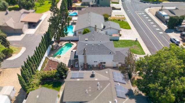 924 Alpine Ave, Manteca, CA 95336