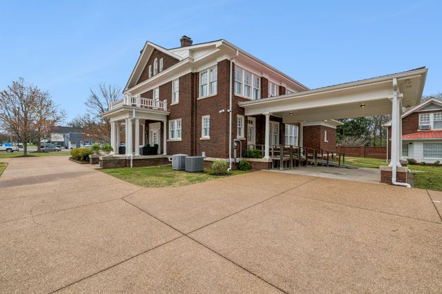 1153 E Main St, Murfreesboro, TN 37130