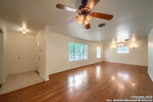 4703 DARLENE DR, San Antonio, TX 78222