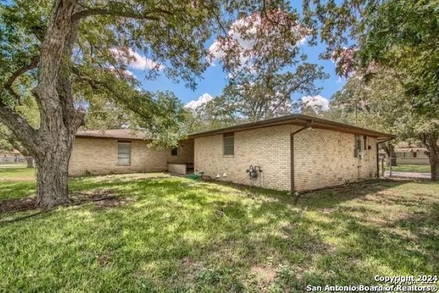 4703 DARLENE DR, San Antonio, TX 78222
