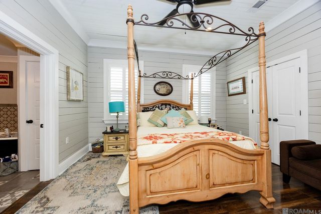 57742 Plaquemine St, Plaquemine, LA 70764