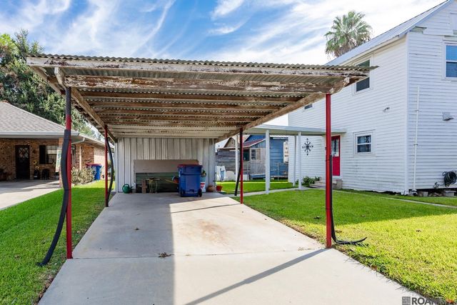 57742 Plaquemine St, Plaquemine, LA 70764