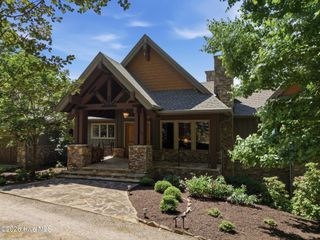 44 Eagles View Way, Hayesville, NC 28904