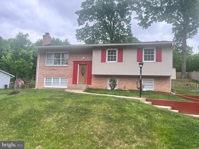 13235 STURBRIDGE RD, Woodbridge, VA 22192